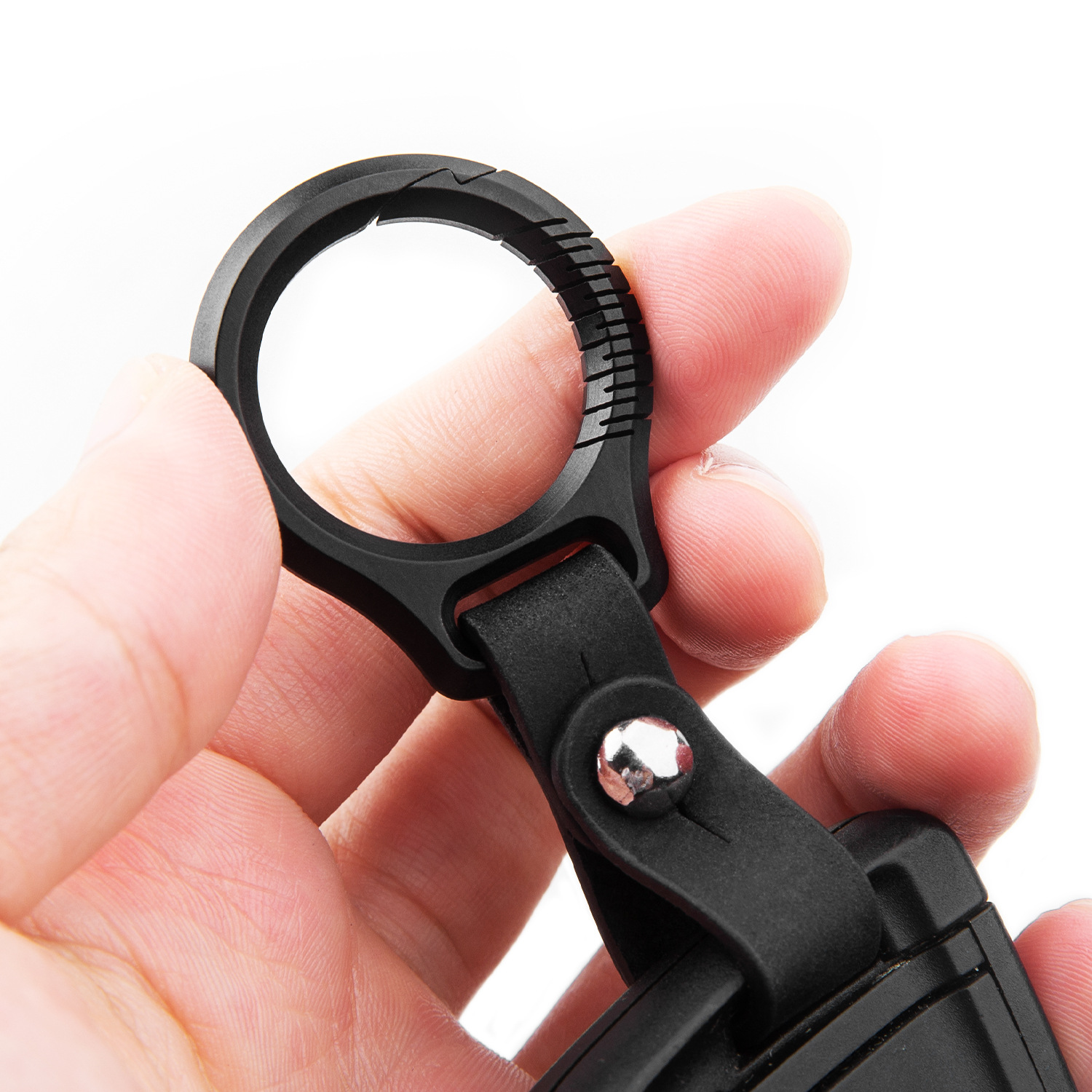 Black Titanium Key Chain Luxur - огляд і ціна Leatherwork Ruler